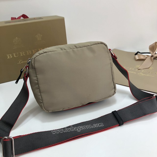 Burberry專門店新款飛行員尼龍斜背包 巴寶莉男士單肩斜挎包 yxb1495